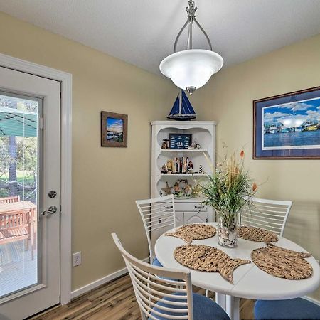 Beaufort Pad With Patio 3 Blocks To Waterfront! Exteriér fotografie