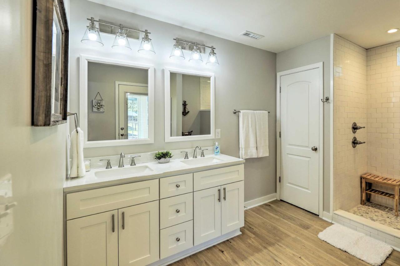Beaufort Pad With Patio 3 Blocks To Waterfront! Exteriér fotografie